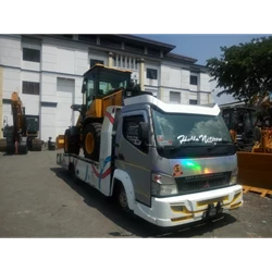 Towing Selfloader Rental in Surabaya