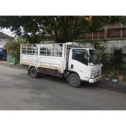 CDD Truck Rental in Surabaya area