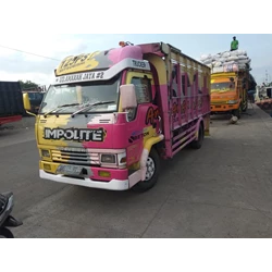 Rent a CDD Dropside Truck in Surabaya area